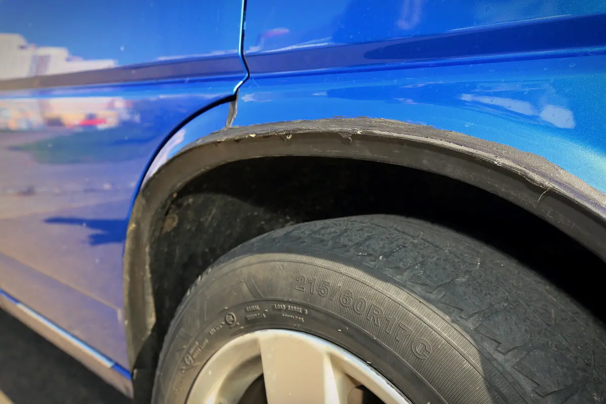 Белорус купил старый VW Multivan и перебрал в нем почти все. Во сколько обошелся ремонт