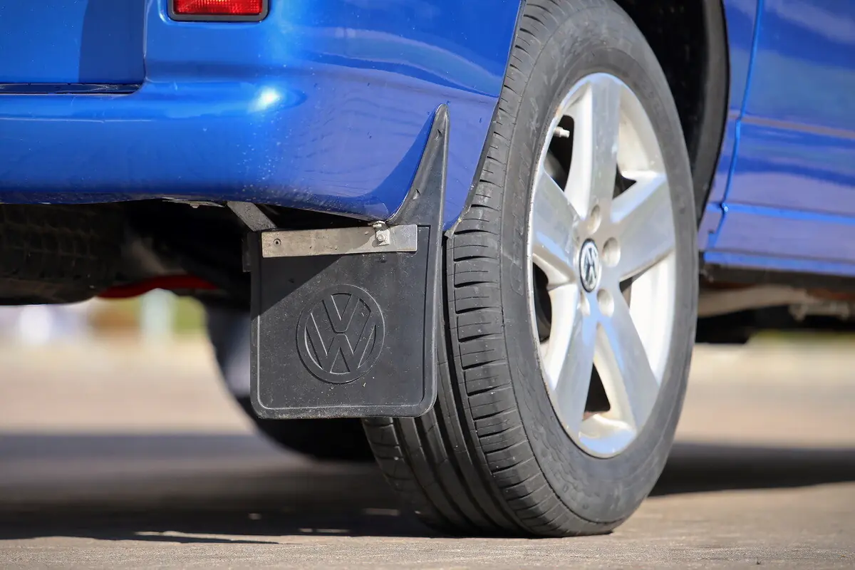 Белорус купил старый VW Multivan и перебрал в нем почти все. Во сколько обошелся ремонт