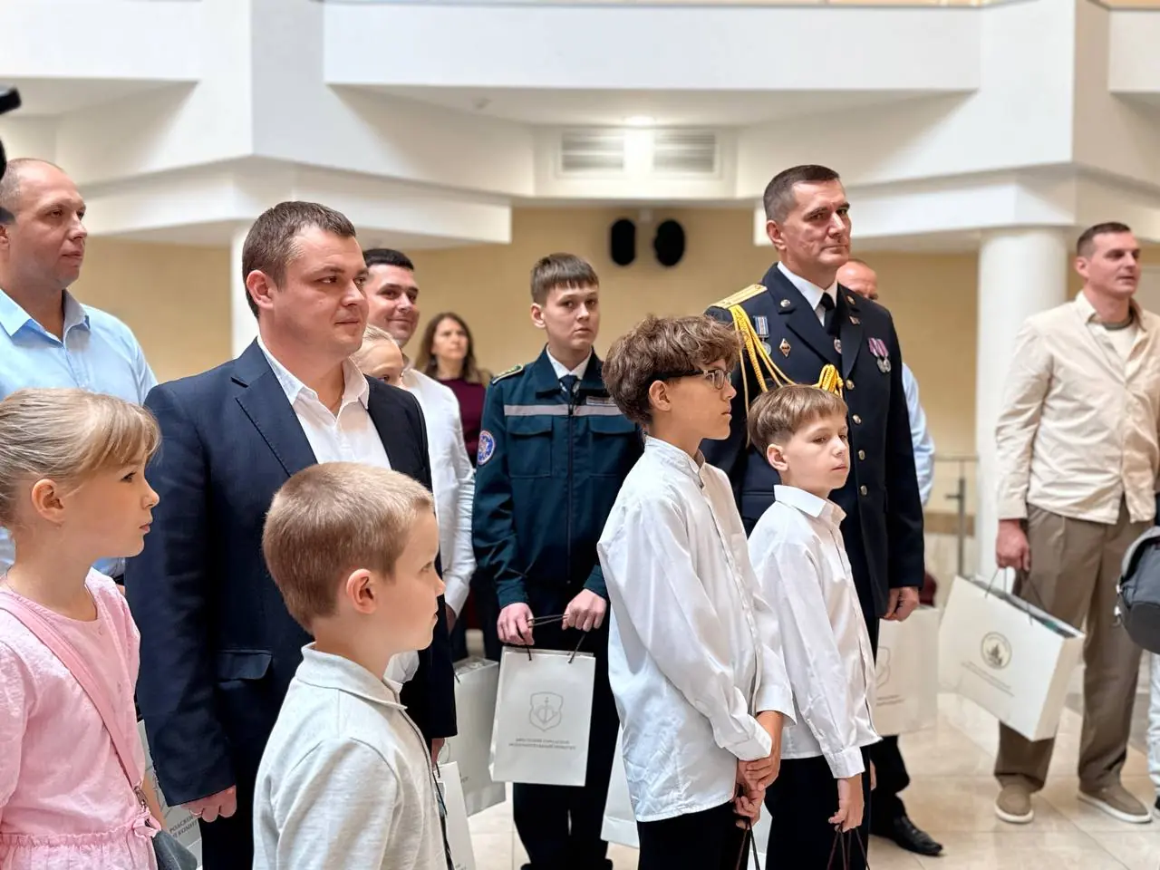 12 многодетных отцов встретились с главой Бреста