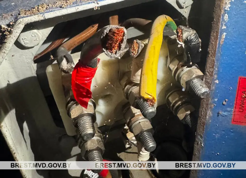 С предприятия под Брестом исчез 261 килограмм проводов — кого заподозрили в краже