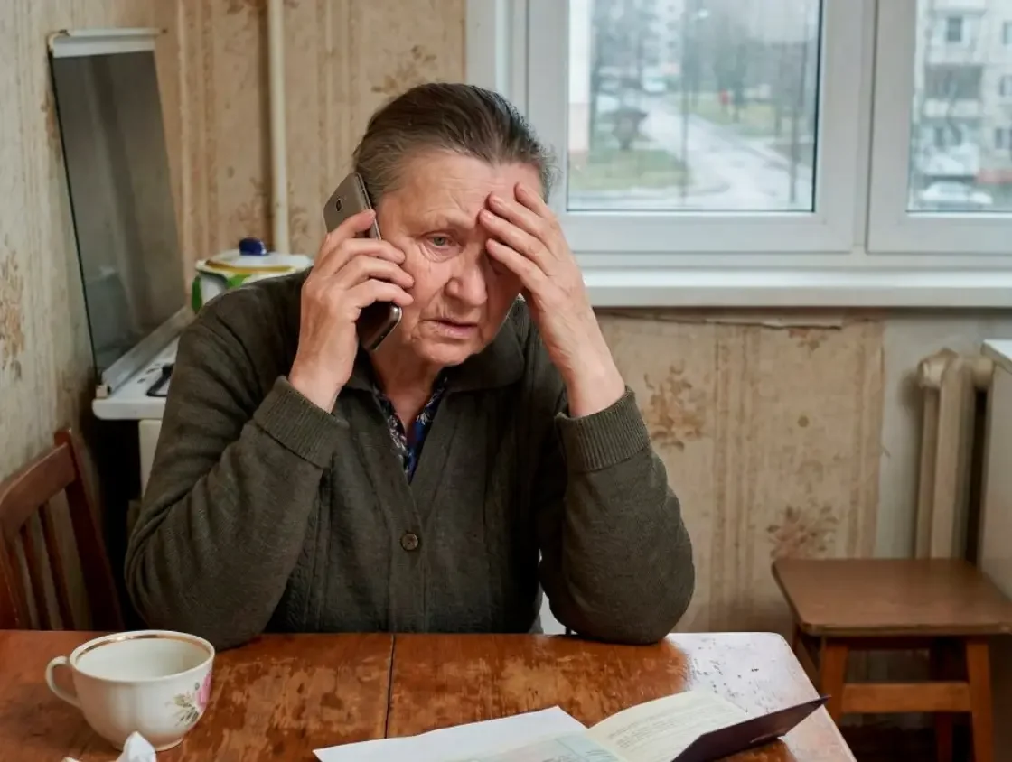 История о том, как в Барановичах пенсионерка лишилась почти 100 000 рублей по телефону