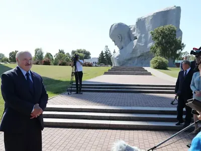 США снимают санкции с двух белорусских банков и Минфина