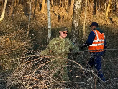 Брестчан вышли на республиканский субботник — фоторепортаж