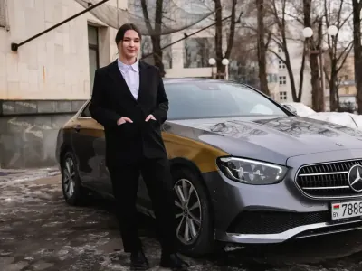 Почему таксисты сдвигают переднее сиденье вперёд? Рассказал брестский таксист