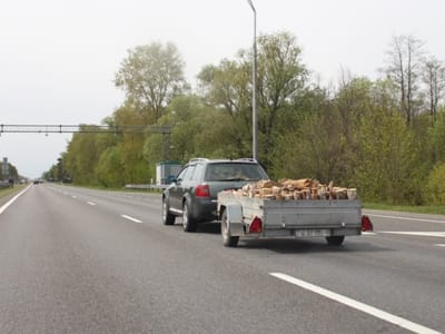 Купили прицеп за €1 000: сколько придется заплатить на таможне
