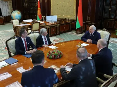 США снимают санкции с двух белорусских банков и Минфина