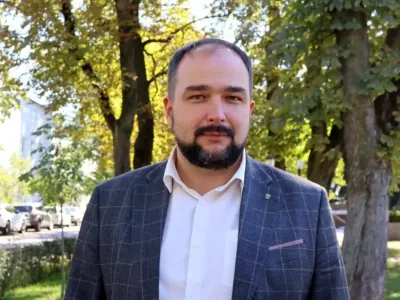 Как сценарист ситкомов стал главным коммунальником Бреста