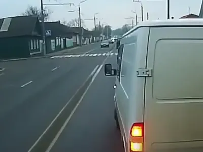 Водителя грузовика оштрафовали на 450 рублей — смотрите видео нарушения