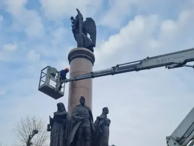 Памятник Тысячелетию Бреста приводят в порядок