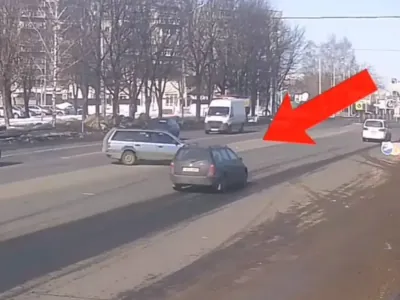 За что эту женщину лишили прав? Смотрите видео