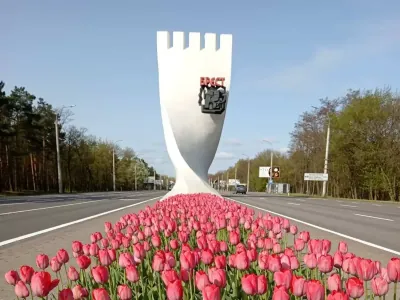 К майским праздникам Брест украсят сотни тысяч цветов