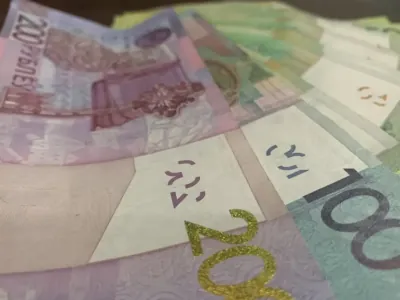 Белстат опубликовал данные о зарплатах белорусов в марте