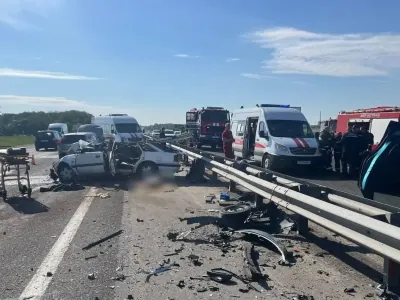 В Беларуси произошло жуткое ДТП: погибли женщина и годовалый ребёнок — видео