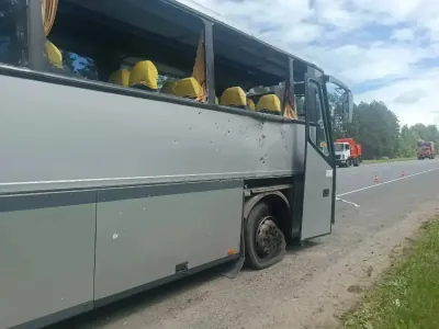 В Брянской области БПЛА атаковал автобус с детской футбольной командой из Беларуси — что известно