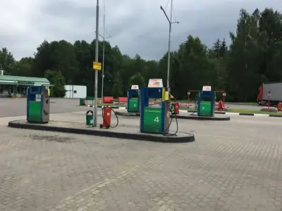 С 5 августа топливо снова подорожает: на сколько вырастут цены на АЗС