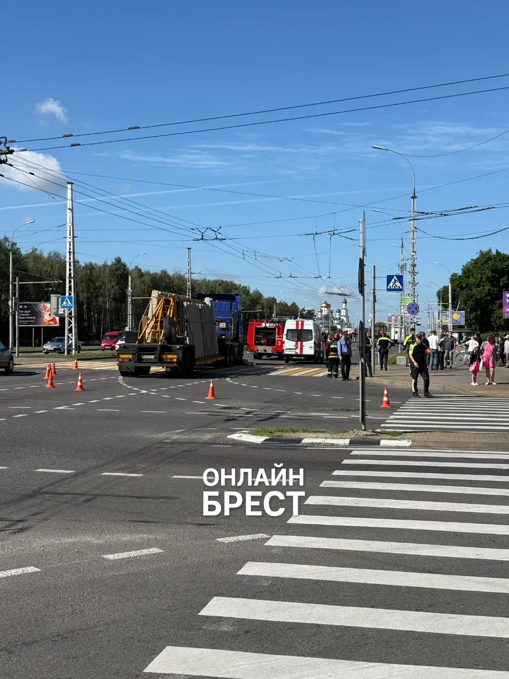 «На асфальте лежит человек». ДТП на Московской в Бресте