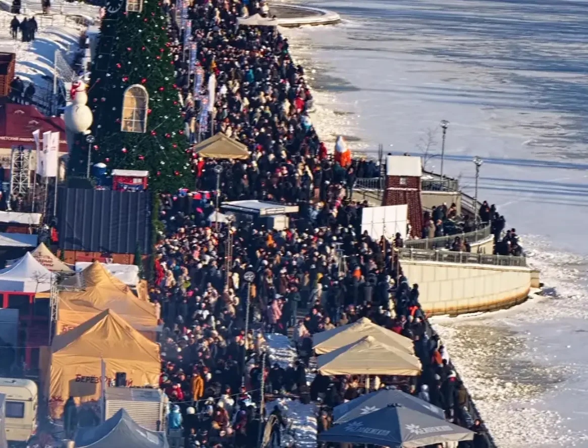 Фестиваль «Берестейские сани» в Бресте — видео с высоты