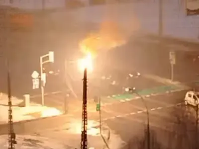 Читатель: Что происходит? Сегодня и вчера искрят провода в Бресте